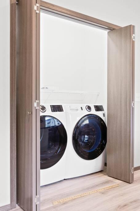 Appartamento Full Ada Unit - 2 Bed 2 Bath Unit Near Downtown Spokane Esterno foto